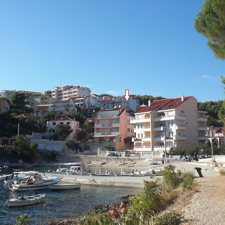 טרוגיר Apartments Simic מראה חיצוני תמונה