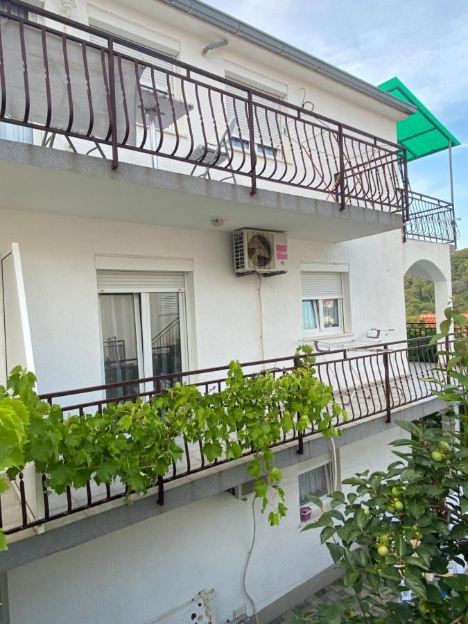 טרוגיר Apartments Simic מראה חיצוני תמונה