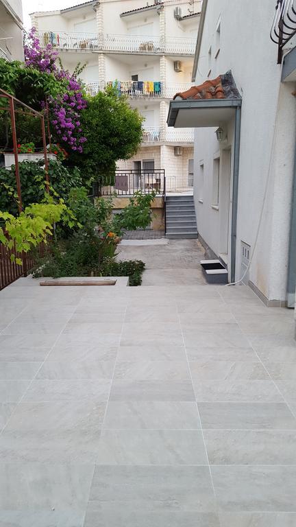 טרוגיר Apartments Simic מראה חיצוני תמונה