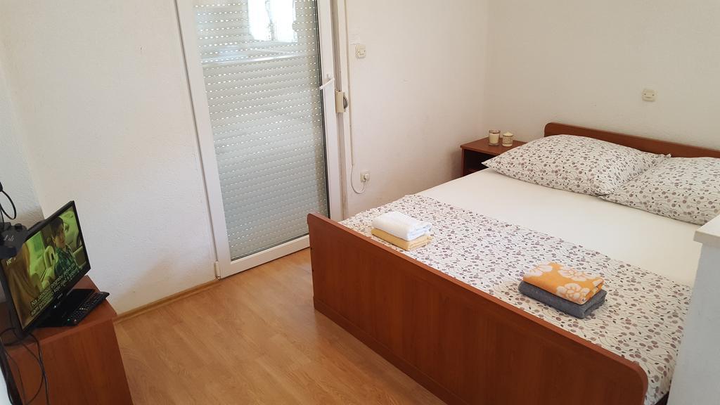 טרוגיר Apartments Simic מראה חיצוני תמונה
