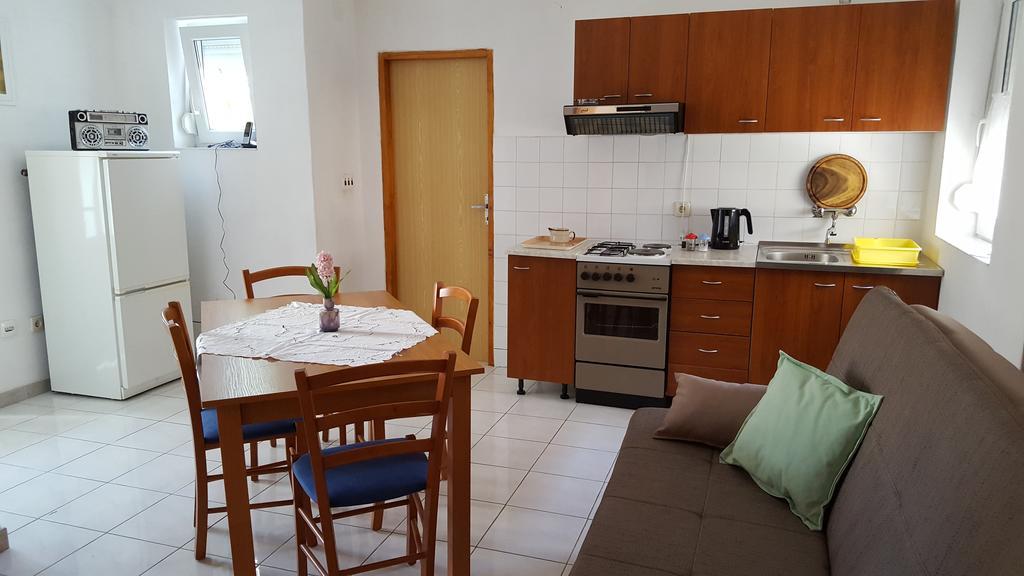 טרוגיר Apartments Simic מראה חיצוני תמונה